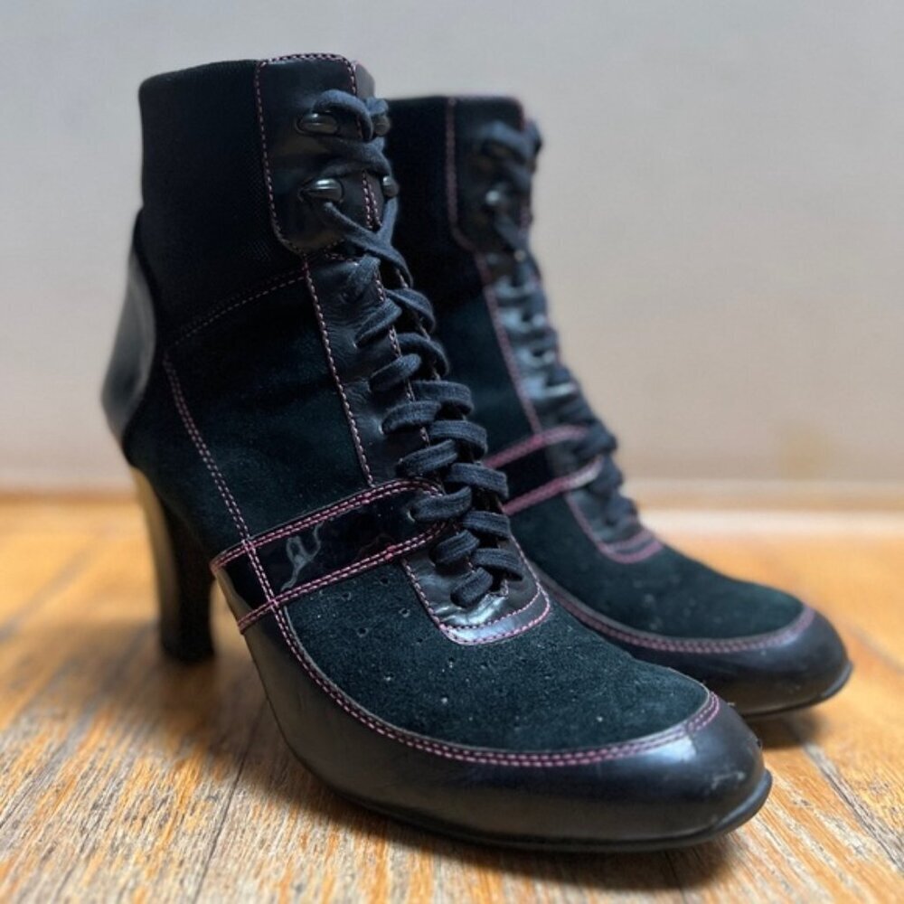 Cole Haan Nike Air Georgetown Granny Black Lace Up Heels Sz 7.5B